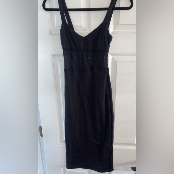 Hello Molly Can’t Hold Us Midi Dress - Picture 4 of 8